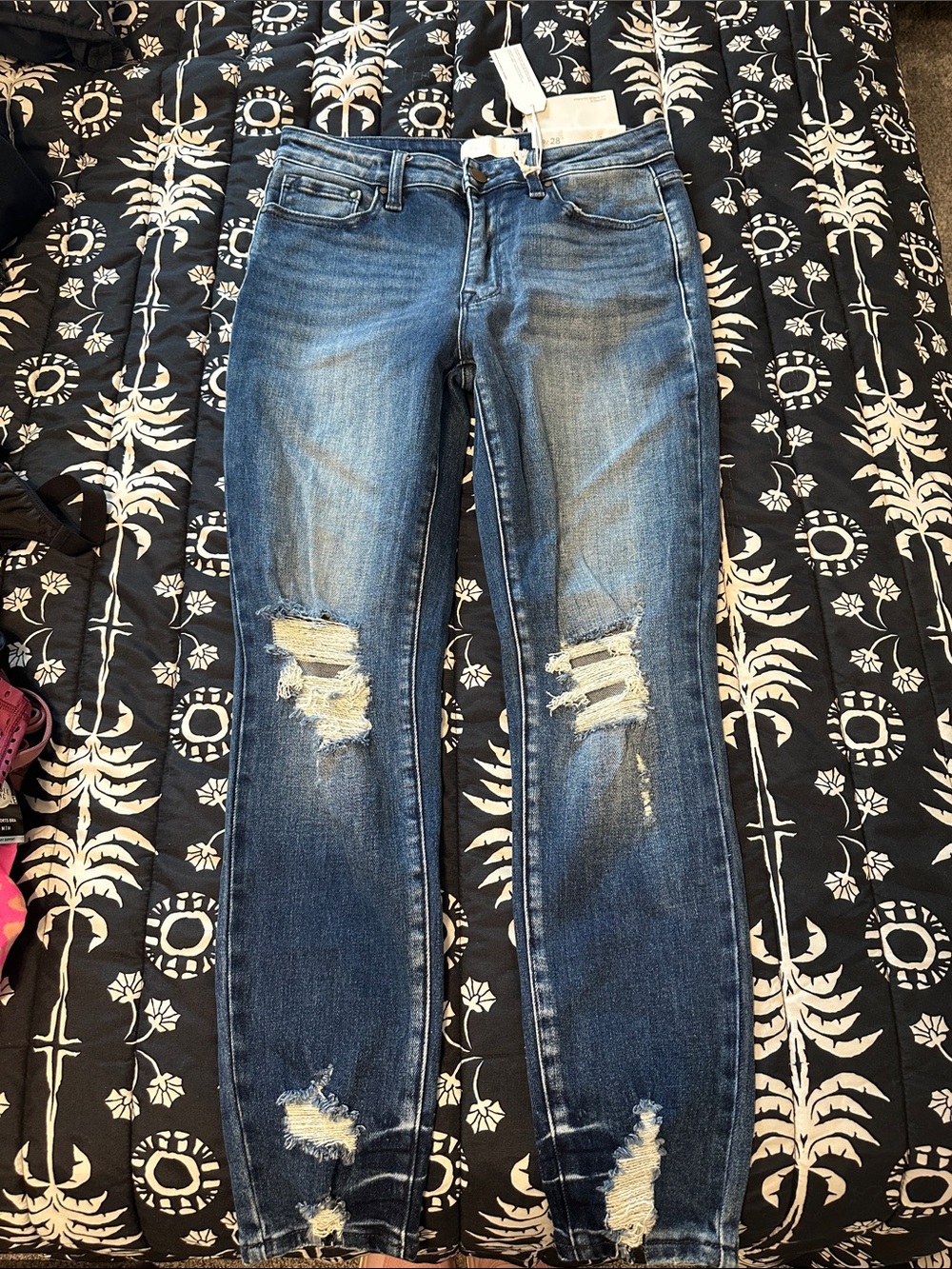 NWT - Petra 153 Women's Skinny Distressed Blue Jeans